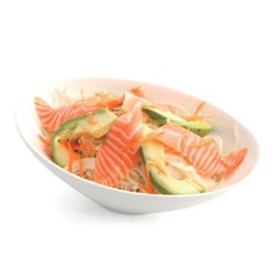 Image de L1 – Salade batavia, saumon cru et avocat