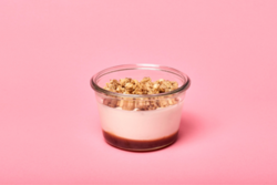 Image de Dessert coco granola fraise